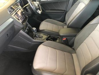 Volkswagen Tiguan 2.0 TDi 150 R-Line Tech 5dr DSG