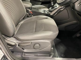 Ford Kuga 2.0 TDCi (150PS) 6 spd 2WD Titanium 5dr.