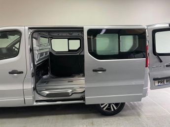 Renault Trafic SL30 Extra Sport SWB 2.0l Blue dCi 170ps EAG9