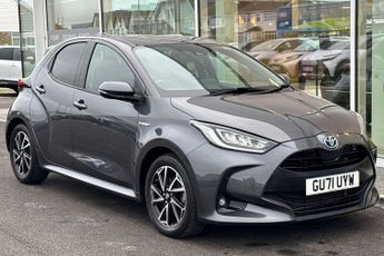 Toyota Yaris 1.5 VVT-h Design E-CVT Euro 6 (s/s) 5dr