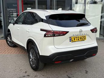 Nissan Qashqai 1.3 DIG-T (158ps) Acenta Premium [Glass Roof]