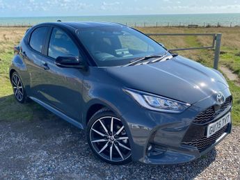 Toyota Yaris 1.5 VVT-h GR SPORT E-CVT Euro 6 (s/s) 5dr