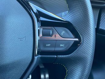 Peugeot 2008 50kWh GT Auto 5dr (7kW Charger)