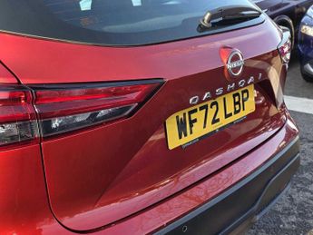 Nissan Qashqai 1.3 DiG-T MH 158 Acenta Premium 5dr Xtronic