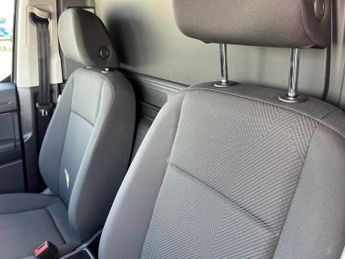 Ford Transit Connect 250 LWB 1.5 Trend 150PS PHEV Auto