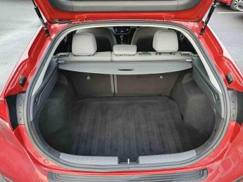 Hyundai Ioniq 1.6 GDi Hybrid SE Connect 5dr DCT