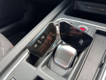 SEAT Leon 1.5 eTSI 150 FR First Edition 5dr DSG