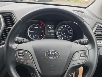 Hyundai Santa Fe 2.2 CRDi Blue Drive Premium 5dr Auto [7 Seats]