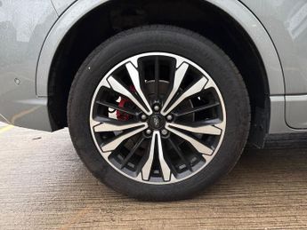 Ford Kuga 2.5 PHEV ST-Line X Edition 5dr CVT