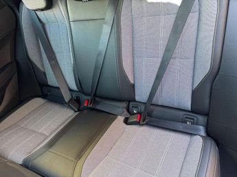 Renault Megane E-Tech EV60 160kW Iconic Comfort Range 60kWh 5dr Auto