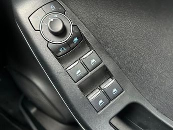 Ford Puma 5Dr Titanium 1.0 MHEV 125PS Auto