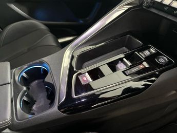 Peugeot 3008 5Dr GT 1.6 Hybrid 225PS Auto