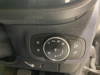 Ford Fiesta 1.0 Turbo EcoBoost (125PS) mHEV Automatic Titanium 5dr.