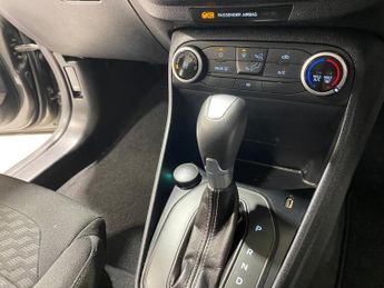 Ford Fiesta 1.0 Turbo EcoBoost (125PS) mHEV Automatic Titanium 5dr.