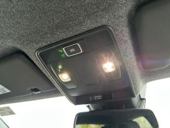 Renault Captur 5Dr Techno 1.6 E-Tech FHEV 145PS Auto