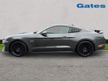 Ford MUSTANG Fastback GT 5.0 V8 Auto