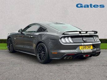 Ford MUSTANG Fastback GT 5.0 V8 Auto