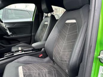 Vauxhall Mokka 5Dr Ultimate 100kW 50kWh Auto