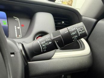 Honda Jazz 1.5 i-MMD Elegance eCVT