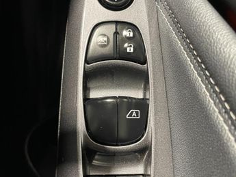 Nissan Juke 1.0 DiG-T (114PS) DCT Automatic Tekna 5dr.