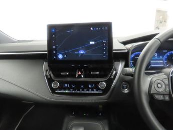 Toyota Corolla 1.8 Hybrid Design 5dr CVT