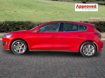 Ford Focus 1.0 EcoBoost Hybrid mHEV Titanium 5dr Auto