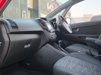 Kia Venga 1.6 4 5dr Auto [6]