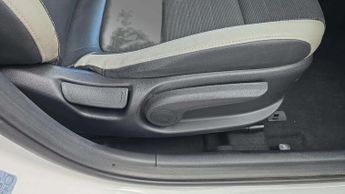 Kia Stonic 1.0T GDi 3 5dr Auto