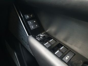 Land Rover Range Rover Velar 2.0 P250 R-Dynamic HSE 5dr Auto