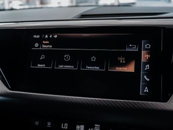 Audi E-Tron Gt 390kW Quattro 93kWh Vorsprung 4dr Auto