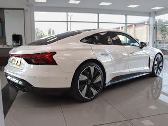 Audi E-Tron Gt 390kW Quattro 93kWh Vorsprung 4dr Auto