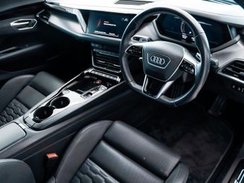 Audi E-Tron Gt 390kW Quattro 93kWh Vorsprung 4dr Auto