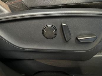 Ford Kuga 5Dr ST-Line X Edition 2.5 FHEV 190PS 2WD Auto