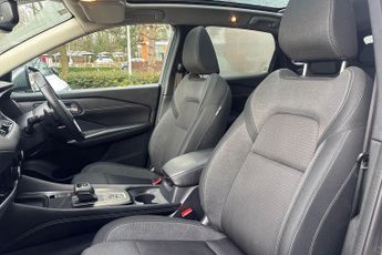 Nissan Qashqai 1.3 DiG-T MH 158 N-Connecta 5dr Xtronic
