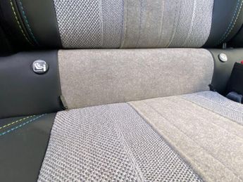 Peugeot 2008 50kWh GT Premium Auto 5dr