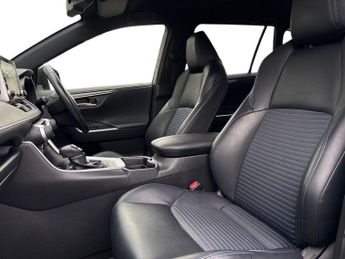 Toyota RAV4 2.5 VVT-i Hybrid Dynamic 5dr CVT 2WD