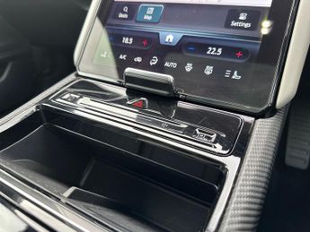 Ford Explorer 5Dr Premium Extended Range 2WD Auto