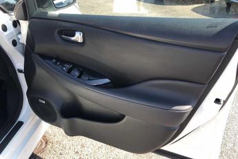 Nissan LEAF 110kW Tekna 39kWh 5dr Auto