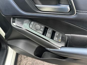 Nissan Qashqai 5Dr Tekna 1.3 MHEV 158PS