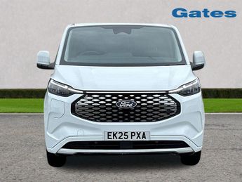 Ford Transit Custom 320 SWB Limited 65kWh 100kw / 136PS Auto