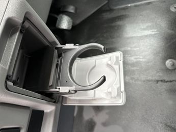 Ford Transit Custom 320 SWB Limited 65kWh 100kw / 136PS Auto