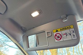 Hyundai Kona 160kW Advance 65kWh 5dr Auto