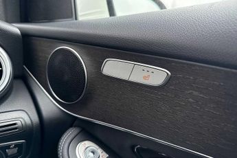 Mercedes-Benz GLC Class 220d 4Matic AMG Line 9G-Tronic