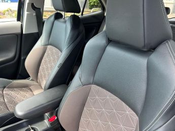 Toyota Yaris Cross 5Dr Excel 1.5 Hybrid Auto