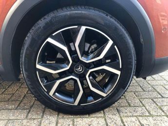 Citroen C4 50kWh Shine Auto 5dr