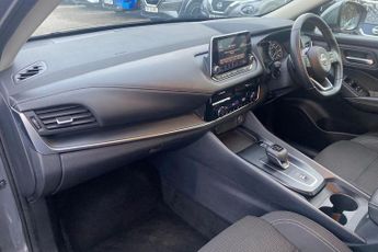 Nissan Qashqai 1.3 DiG-T MH 158 Acenta Premium 5dr Xtronic