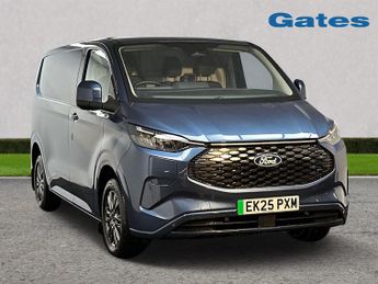 Ford Transit 320 SWB Limited 65kWh 100kw / 136PS Auto