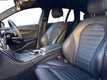 Mercedes-Benz C Class C200 AMG Line Night Ed Premium Plus 5dr 9G-Tronic