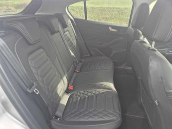 Ford Focus 1.0 EcoBoost Hybrid mHEV Active X 5dr Auto