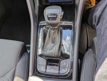 Skoda KAROQ 1.5 TSI Sportline 5dr DSG